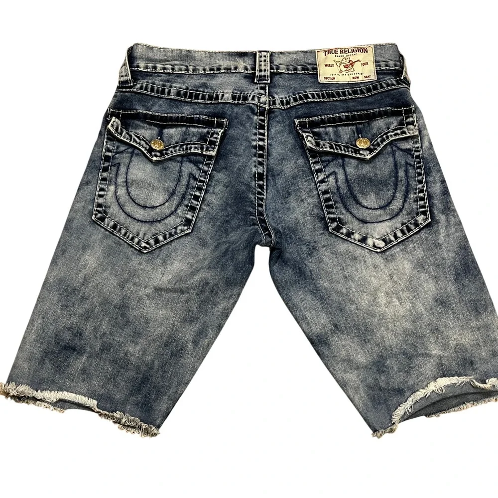 True Religion Ricky Relaxed Straight Acid Wash Denim Shorts 32 Raw Hem Grunge